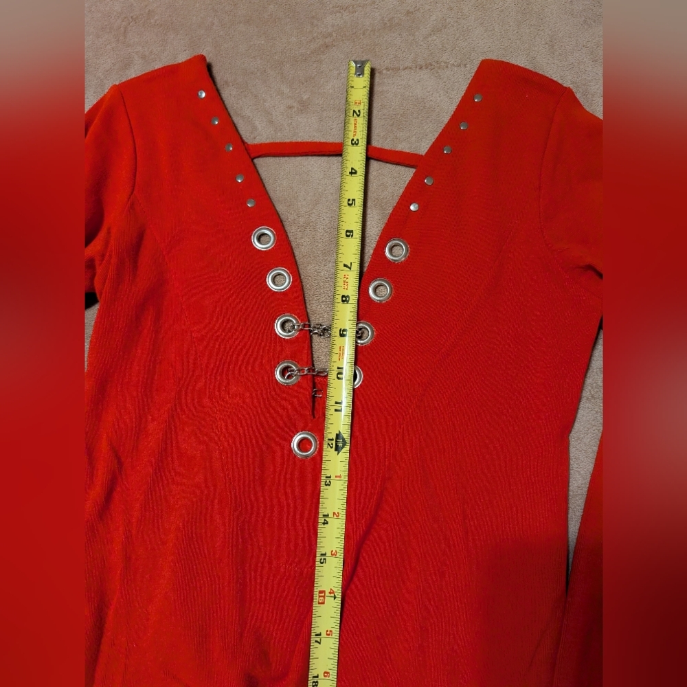 Red Cotton - Chrome Grommets & ⛓️‍💥 Long Sleeve Top - Picture 12 of 13